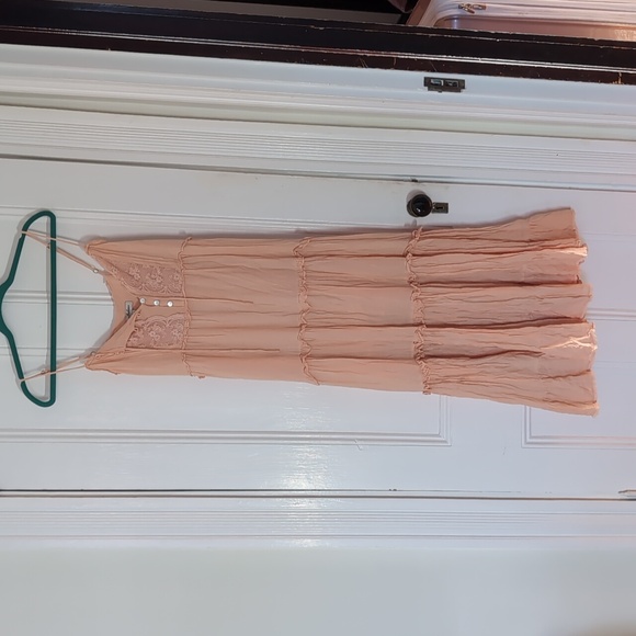 Arnhem Prairie Dress - Picture 1 of 7